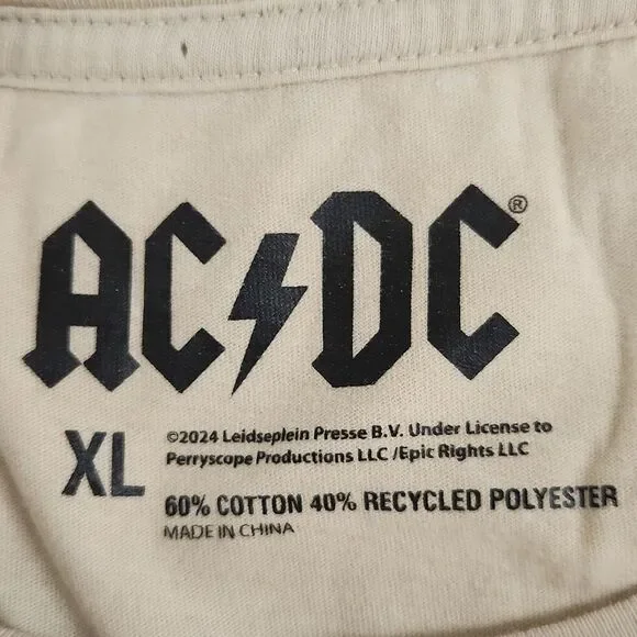 AC/DC Back In Black T-shirt XL - Picture 4 of 4